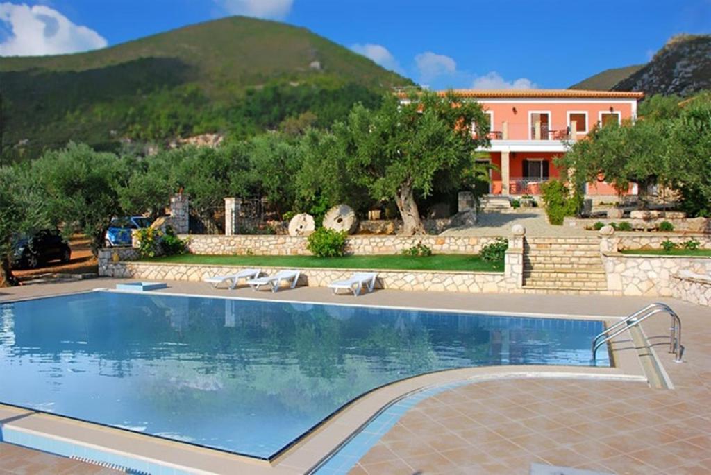 Anatoli Labreon Hotel Agia Marina  Exterior foto