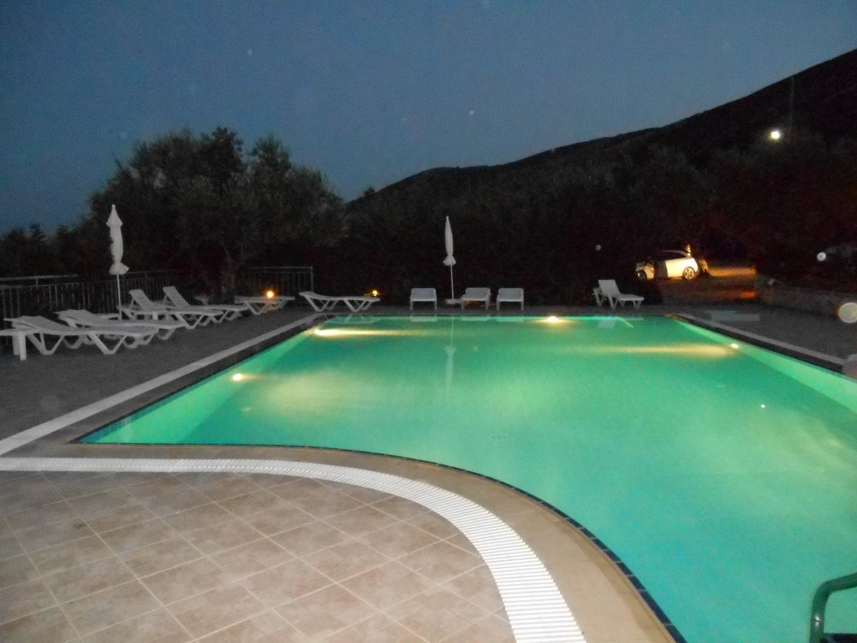 Anatoli Labreon Hotel Agia Marina  Exterior foto